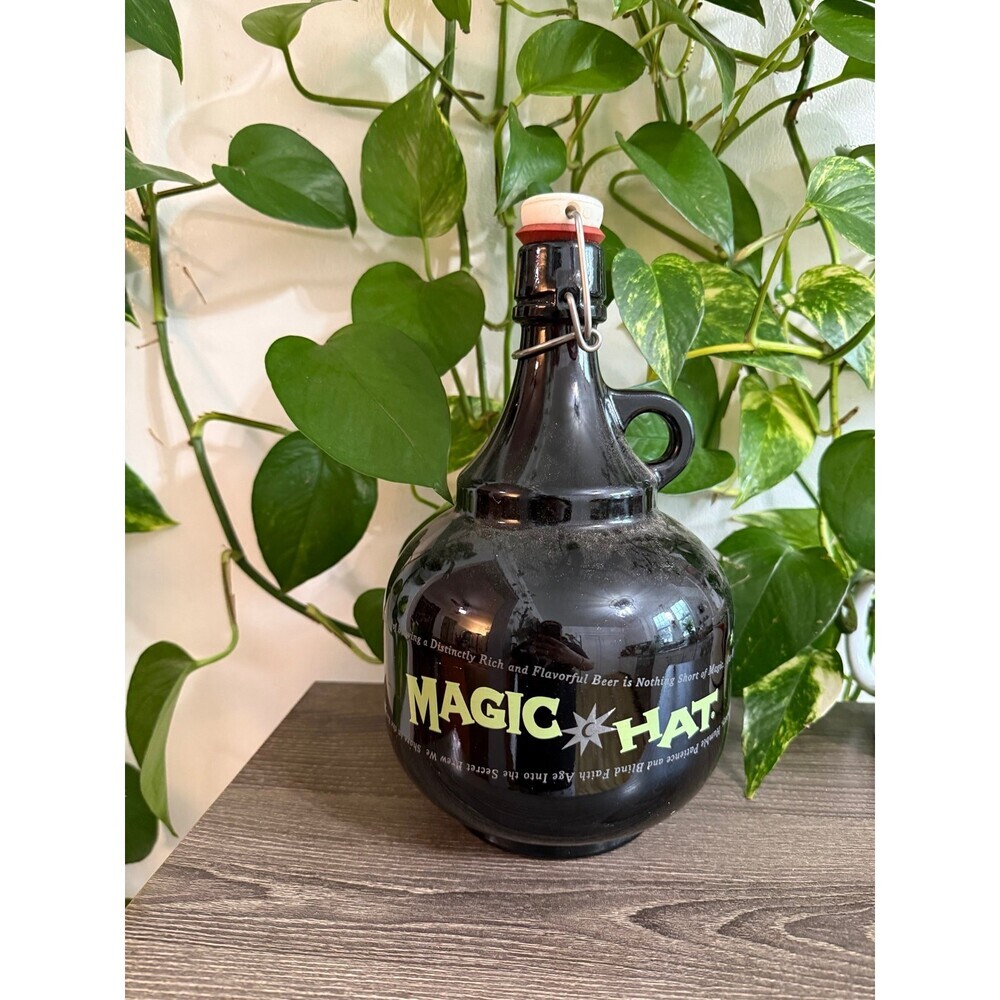 MAGIC HAT beer container glass